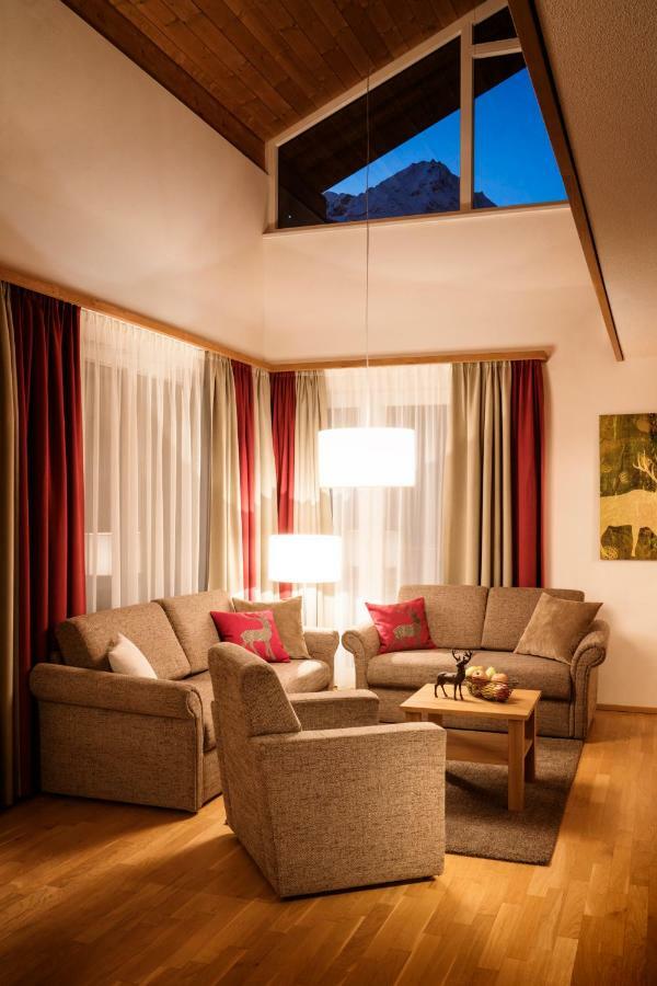 Alpinlodges Matrei Matrei in Osttirol Exterior photo